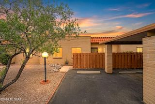 782 S Pantano Road, Tucson, AZ 85710