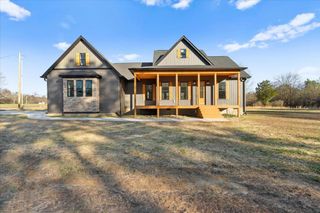 1304 E Bowers Road, Dalton, GA 30721