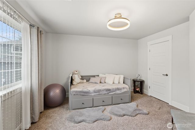 26029 242nd Place SE, Maple Valley, WA 98038