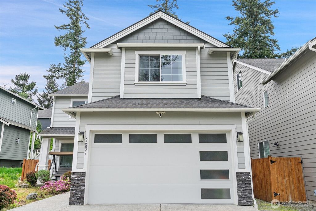 26029 242nd Place SE, Maple Valley, WA 98038