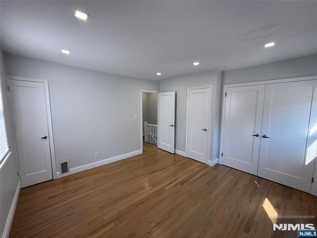 401 Gorge Road, Cliffside Park, NJ 07010