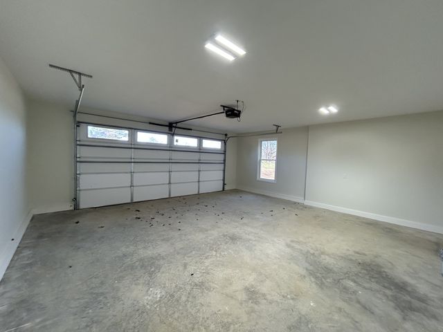 255 Jay St, Big Sandy, TN 38221