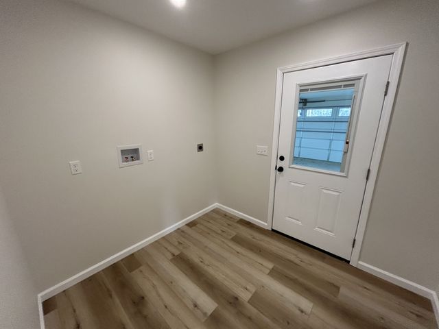 255 Jay St, Big Sandy, TN 38221