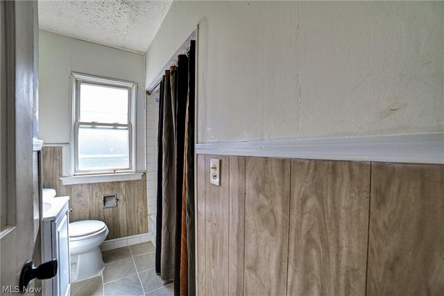 7615 Kenilworth Avenue, Parma, OH 44129