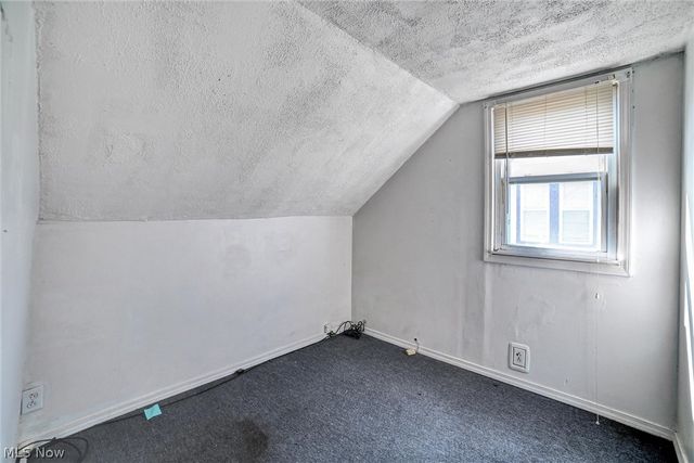 7615 Kenilworth Avenue, Parma, OH 44129