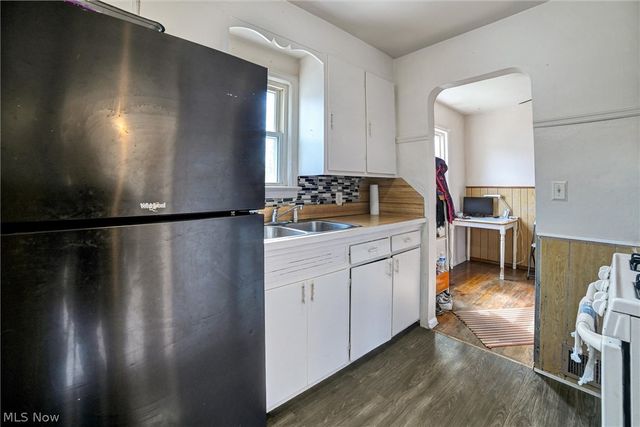 7615 Kenilworth Avenue, Parma, OH 44129