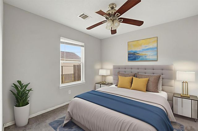 47 Road 5103, Cleveland, TX 77327