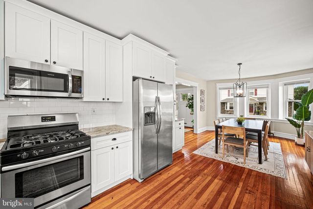 22 WASHINGTON AVE, Havertown, PA 19083