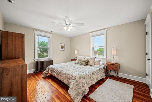 22 WASHINGTON AVE, Havertown, PA 19083