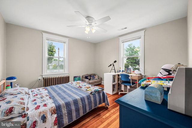22 WASHINGTON AVE, Havertown, PA 19083
