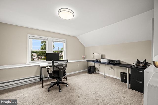 22 WASHINGTON AVE, Havertown, PA 19083