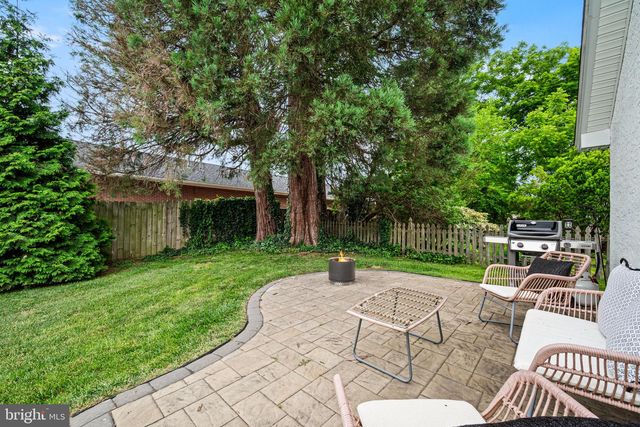 22 WASHINGTON AVE, Havertown, PA 19083