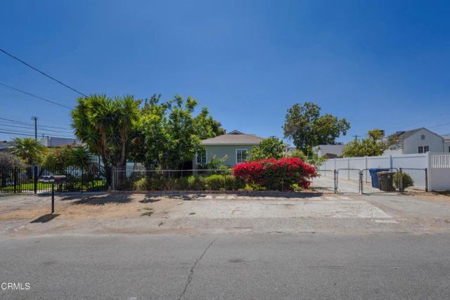 7731 Ferncola Avenue, Los Angeles, CA 91352