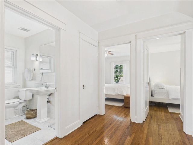 33 E 53rd Terrace, Kansas City, MO 64112