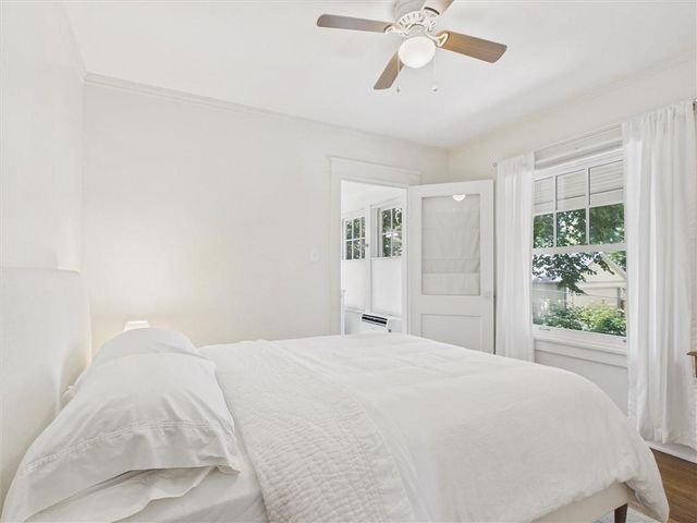 33 E 53rd Terrace, Kansas City, MO 64112