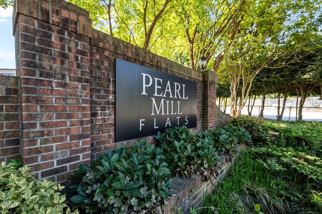 807 W Trinity Avenue Apt 125, Durham, NC 27701