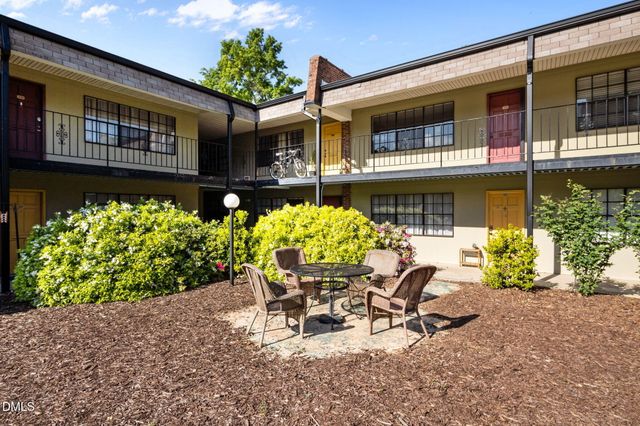 807 W Trinity Avenue Apt 125, Durham, NC 27701