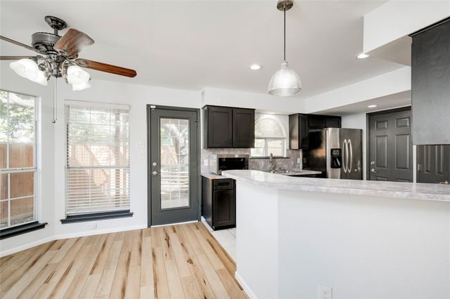 1917 Windy Park DR, Round Rock, TX 78664