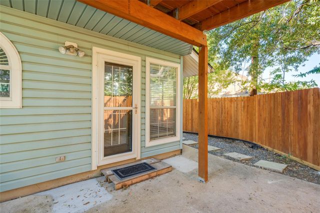 1917 Windy Park DR, Round Rock, TX 78664