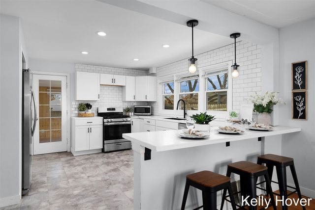 858 Walsh Street, Grand Rapids, MI 49507