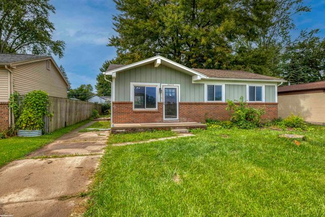 38373 Cherry Ln Lane, Harrison Twp, MI 48045