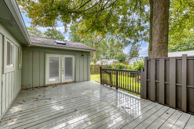 38373 Cherry Ln Lane, Harrison Twp, MI 48045