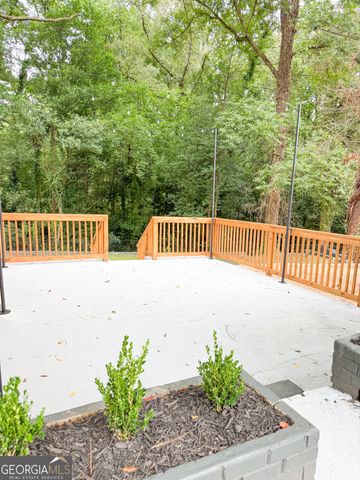 2702 Rollingwood Lane SE, Atlanta, GA 30316