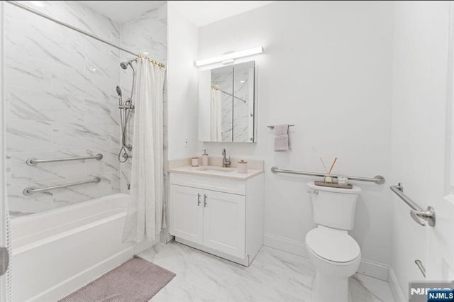 273-283 Kinney Street, Newark, NJ 07105