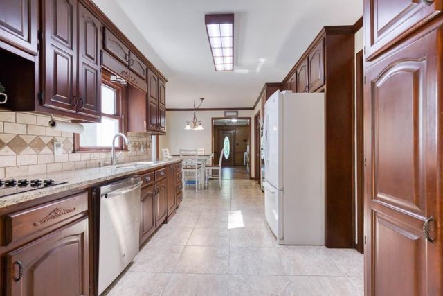 3970 Governors Circle, Loganville, GA 30052