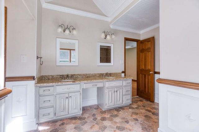 3970 Governors Circle, Loganville, GA 30052