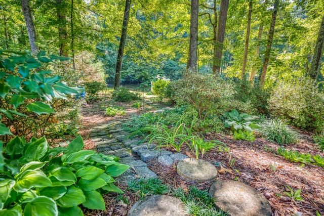 3970 Governors Circle, Loganville, GA 30052
