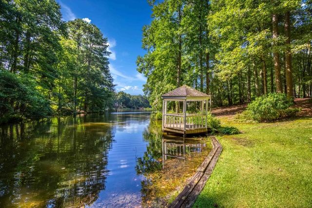 3970 Governors Circle, Loganville, GA 30052