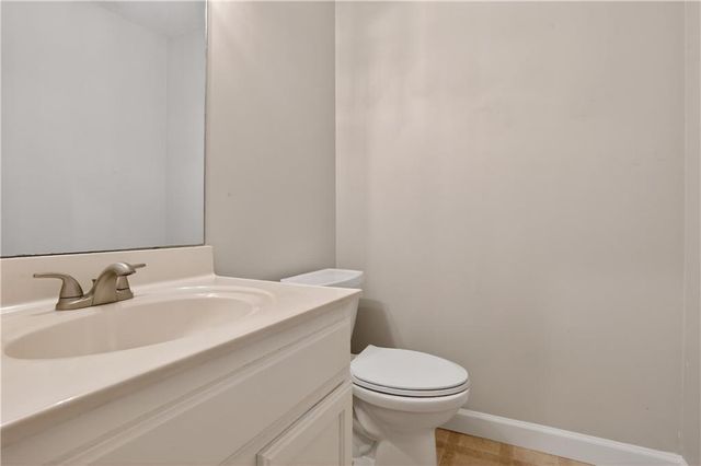 8665 NE 97th Terrace, Kansas City, MO 64157