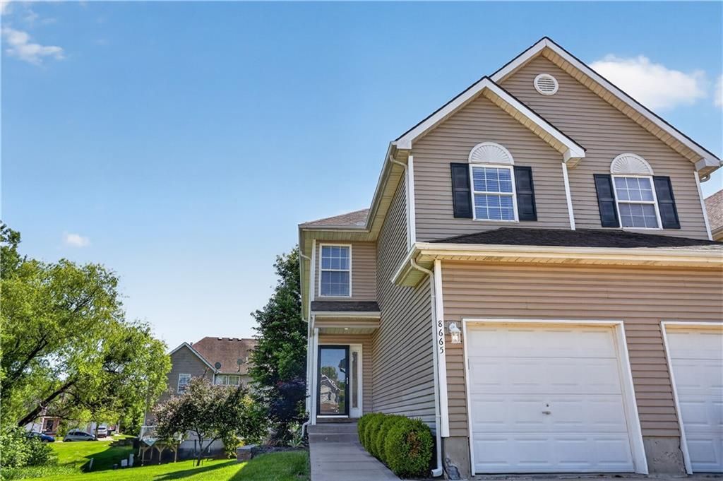 8665 NE 97th Terrace, Kansas City, MO 64157
