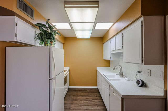 13071 N 100th Drive, Sun City, AZ 85351