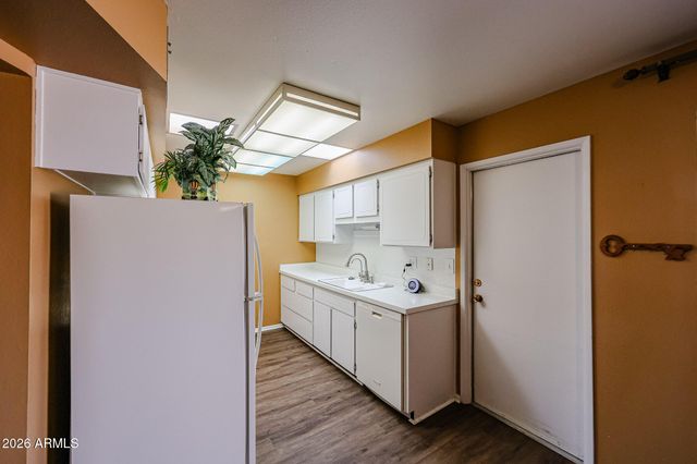 13071 N 100th Drive, Sun City, AZ 85351
