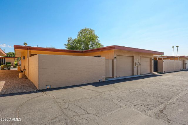 13071 N 100th Drive, Sun City, AZ 85351