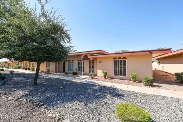 13071 N 100th Drive, Sun City, AZ 85351
