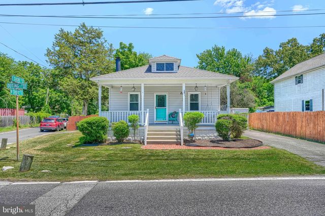 7741 OUTING AVE, Pasadena, MD 21122