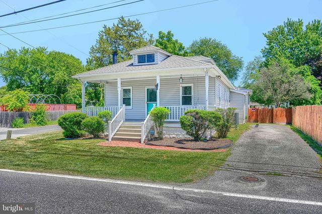 7741 OUTING AVE, Pasadena, MD 21122