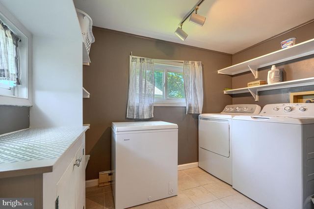 7741 OUTING AVE, Pasadena, MD 21122