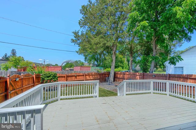 7741 OUTING AVE, Pasadena, MD 21122