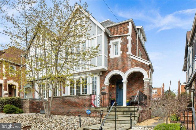 1509 VAN BUREN ST NW, Washington, DC 20012