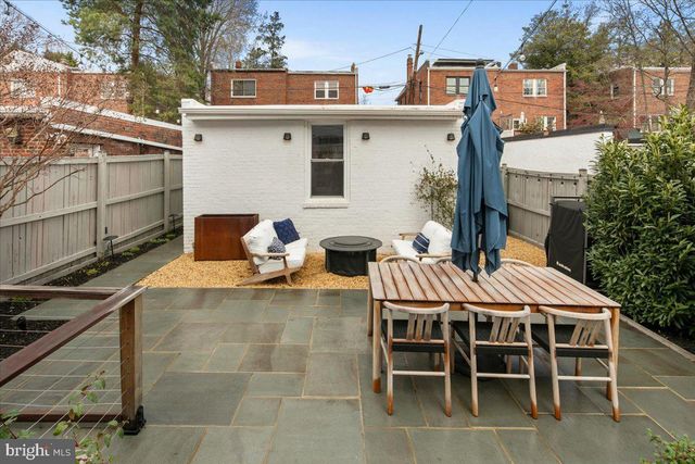 1509 VAN BUREN ST NW, Washington, DC 20012