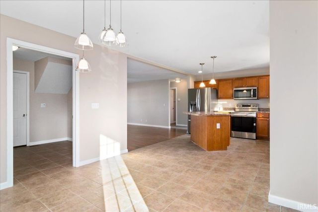 13621 Prairie Drive, Evansville, IN 47725