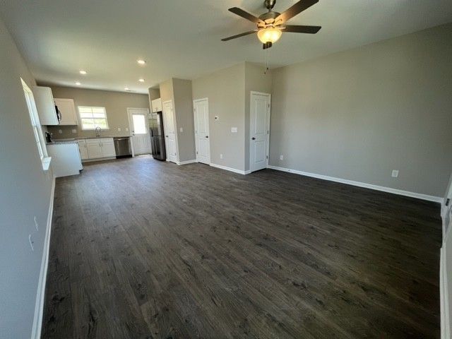 218 Tara Ct, Columbia, TN 38401