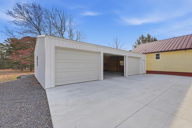 245 Skyline Dr., Greers Ferry, AR 72067