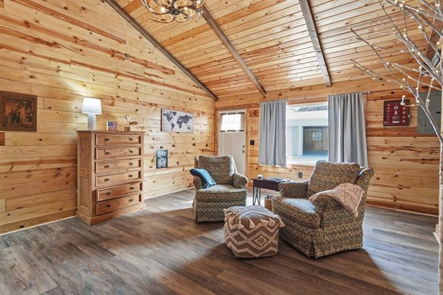 245 Skyline Dr., Greers Ferry, AR 72067