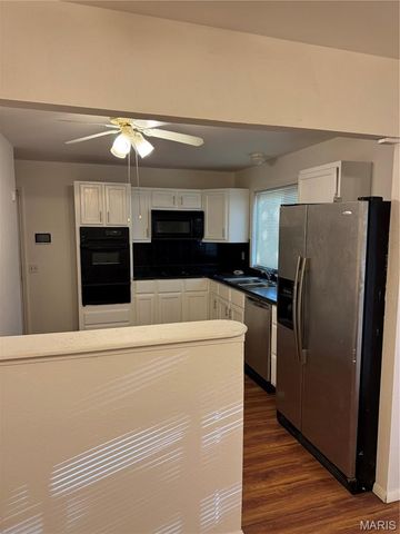 11965 Kingshead Drive, Florissant, MO 63033