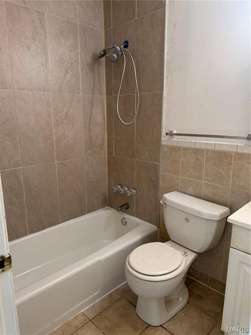 11965 Kingshead Drive, Florissant, MO 63033